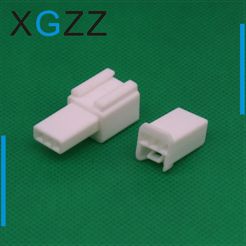 7187-8852 is suitable for Honda Enjoyment front reading light plug, car modification anti-theft device, window lifter connector