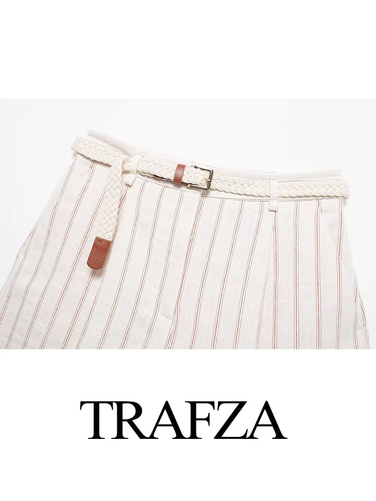 TRAFZA 여성용 스트라이프 세트 V넥 짧은 조끼 탑 + 벨트 포켓 지퍼 포함, 캐주얼 와일드 여성 미니 반바지, 2024 여름 패션