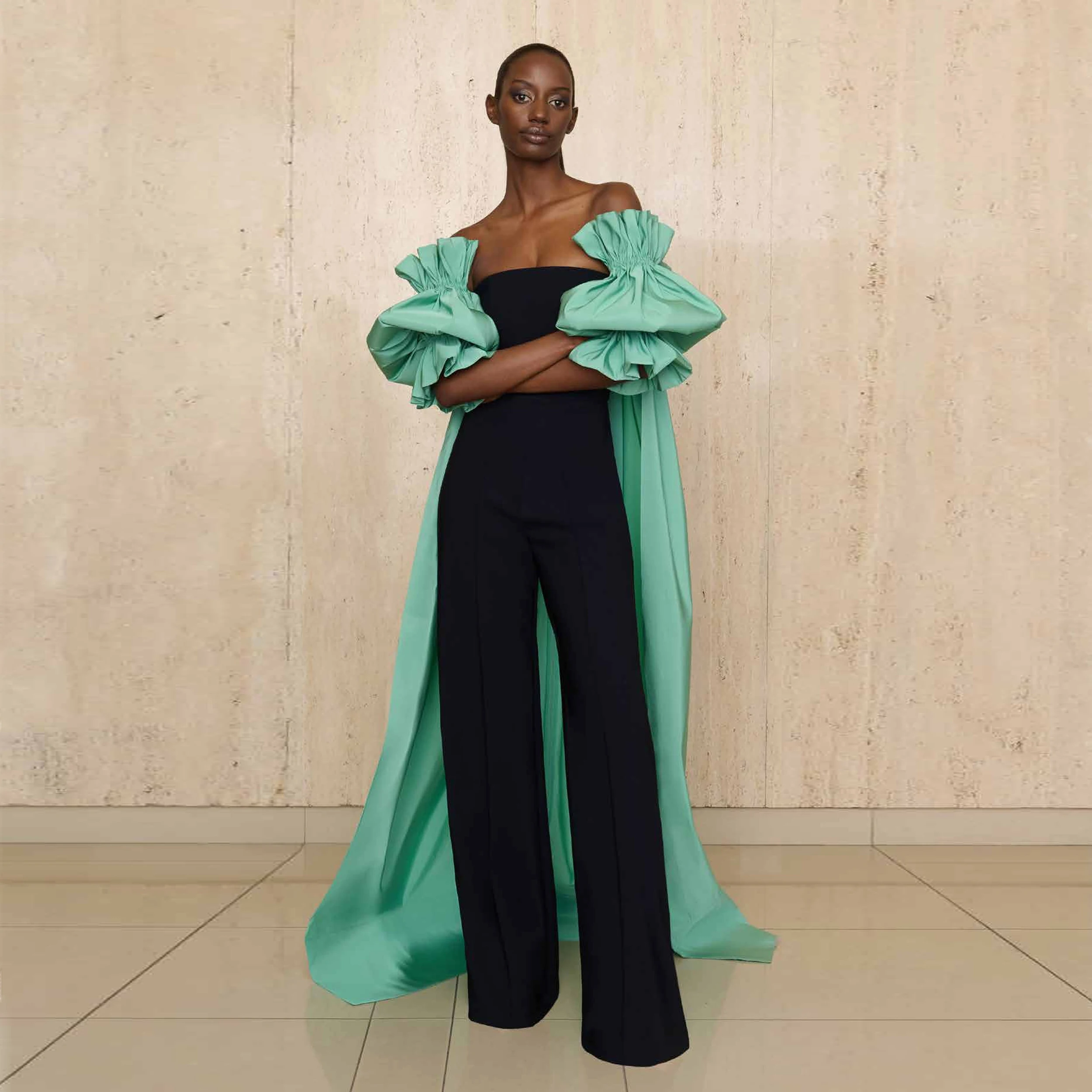 2024 Fashion Stretch Satin Prom Jumpsuit with Cape Ruffled Puff Sleeves Celebrity Party Dresses Women Jumpsuits Arabic Dress