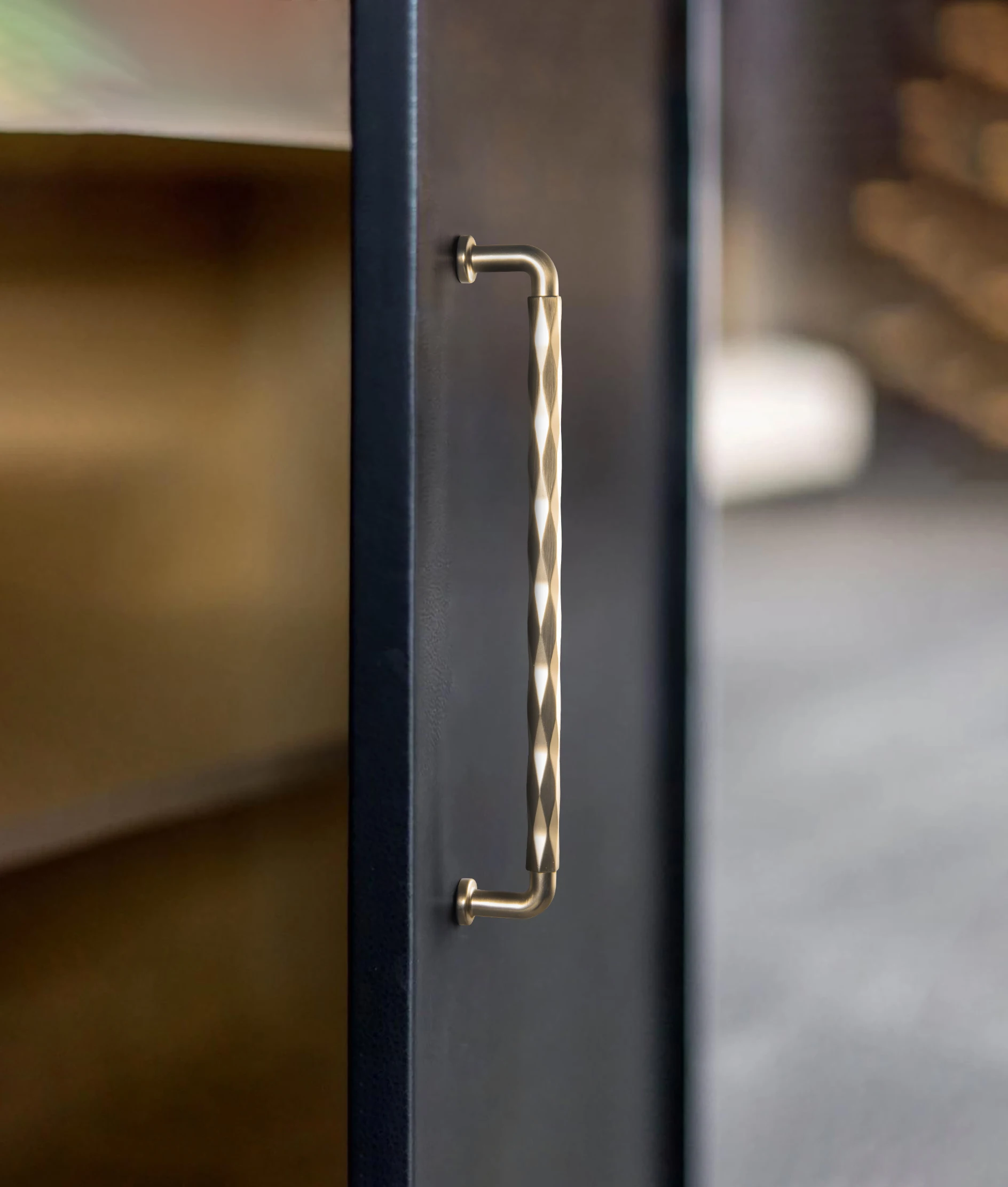 Goo-Ki  Antique Brass Rhombus Cabinet Handles and Drawer Pulls Zinc Alloy Kitchen Cabinet Knobs Furniture Hardware