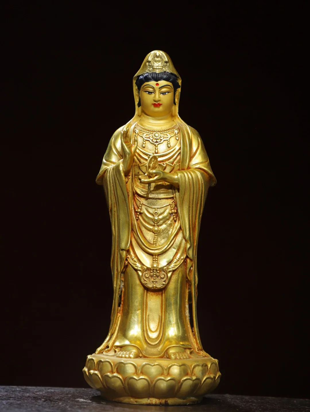

11-дюймовая коллекционная фигурка: старинный бронзовый позолоченный статуэтка Гуаньинь с расписным лицом, стоящий Будда для храма или дома.