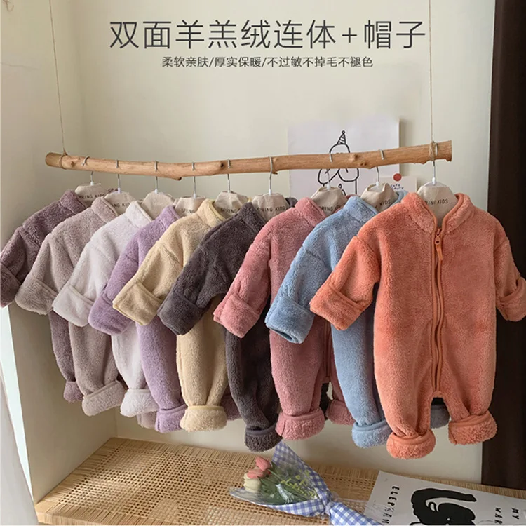 

Jenny&Dave Plush and skin friendly baby jumpsuit with buttocks, newborn jumpsuit, winter thickened and warm baby jumpsuit