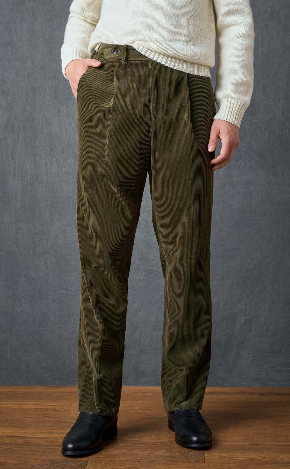 عالية الجودة الشتاء الرجال دعوى بانت سروال قصير عادية عالية الخصر مزدوجة مطوي السراويل الرجال مستقيم فضفاض الخريف الأعمال بنطلون