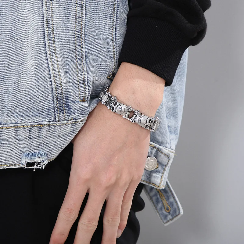 Men Titanium Steel Skull Motorcycle Chain Bracelet Waterproof Sweat Resistant Punk Biker Gothic Metal Wristband Hip Hop Jewelry