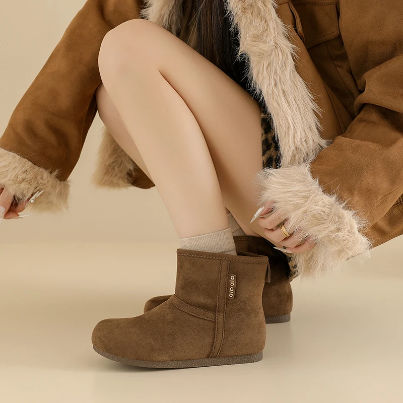 Women's 2026 Winter New Snow Boots, Fur Integrated Fleece Thickened Warm Bread Style Cotton Shoes