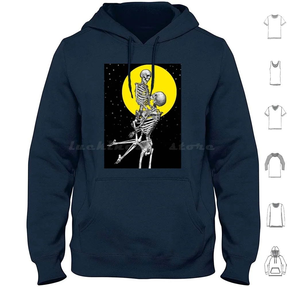Love Skull Classic Hoodie Cotton Long Sleeve Love Skull Tropical Flying Parrot Macaw Bird Store Exotic Animal Pet Owner Love