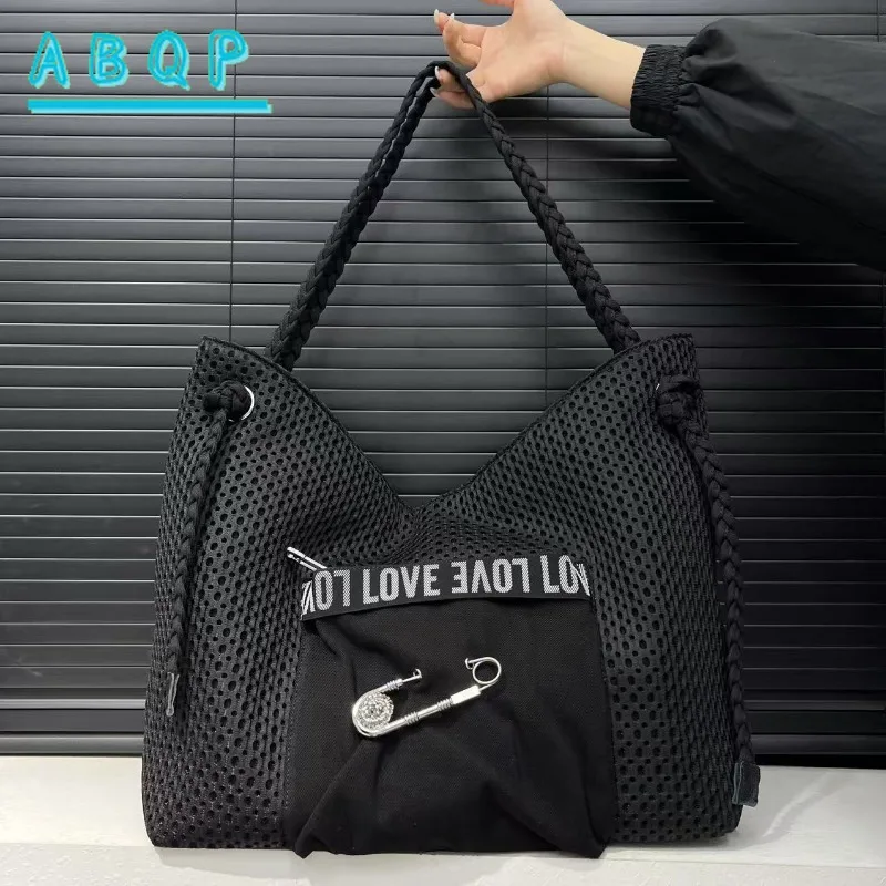 

Women's Casual Shoulder Bag Korean New Large Backpack Woven Shoulder Strap Oblique Span Personalized Large Pin Tote Bag