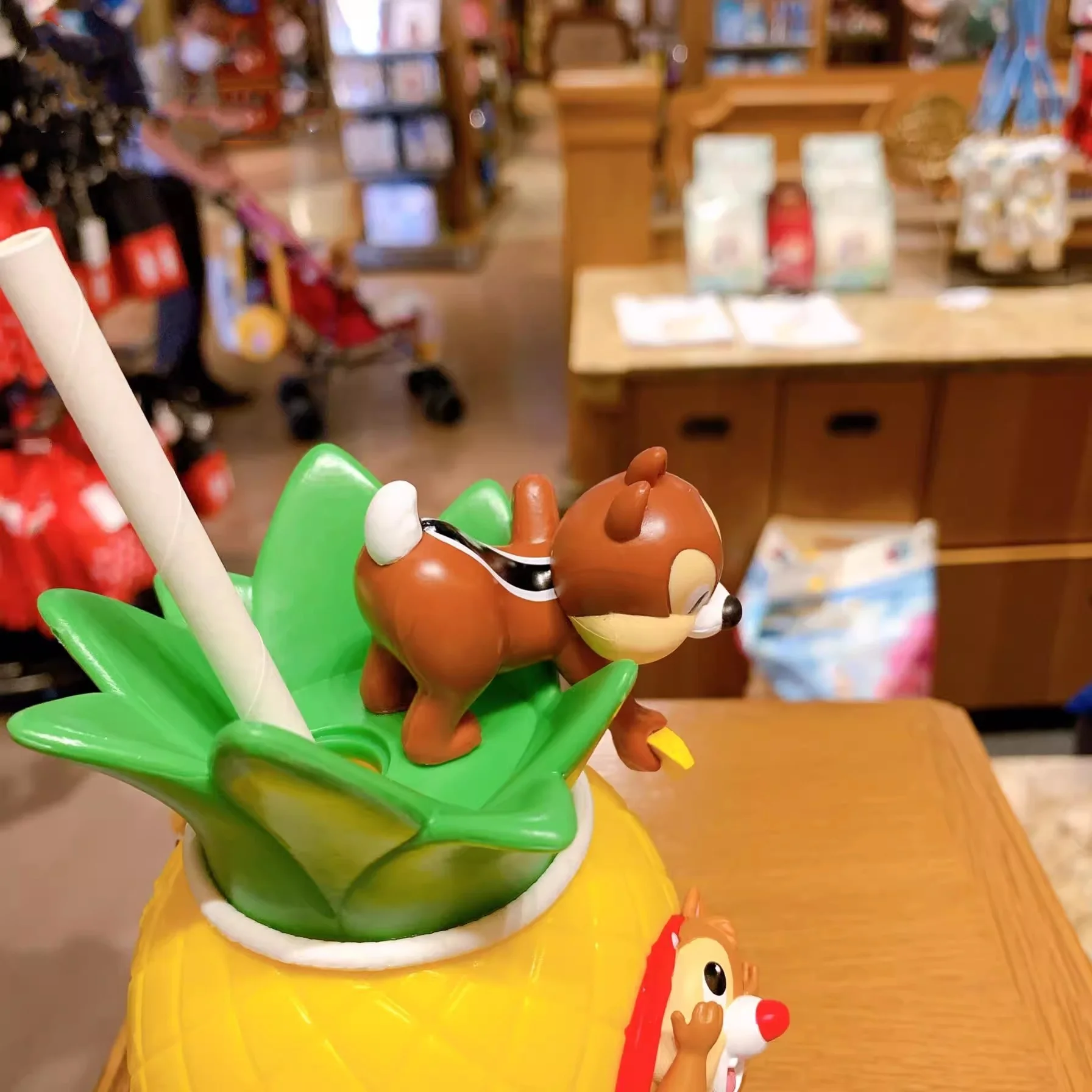 Shanghai Disneyland Chip 'n' Dale 3D Cartoon Lovely Straw Cold Drink Cup/Water Bottle Children's Gift Souvenir view 4