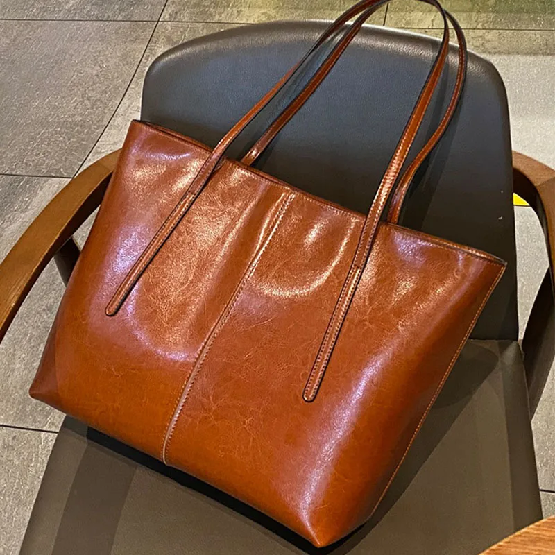 Classic Female Split Leather Tote Bag Oil Waxed Cowhide Leather Retro Women Shoulder Bags Lady Large Capacity Versatile Handbag