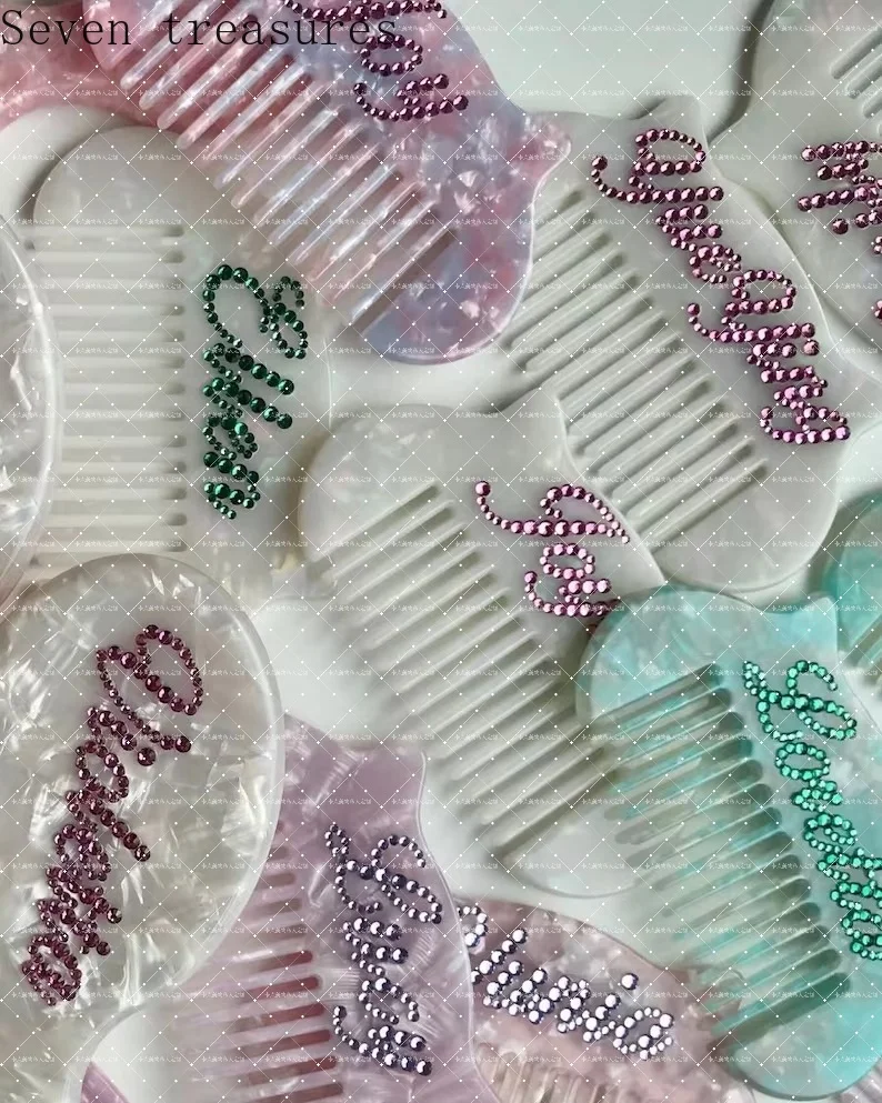 

Customized name small comb, portable hair comb, makeup comb, niche birthday gift, companion gift
