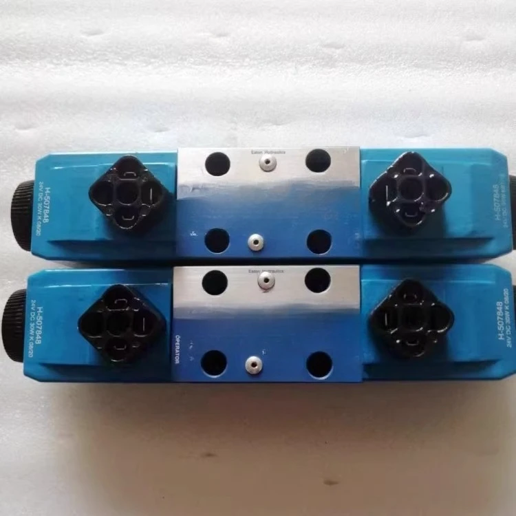 

DG4V-3-8C-VM-U-H7-61 Электромагнитный клапан Victresses DG4V38CVMUH761 Совершенно новый в наличии