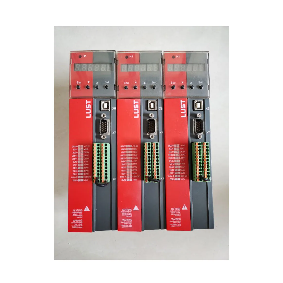 

LUST Servo Drive SC32.0075.1011.0000.0