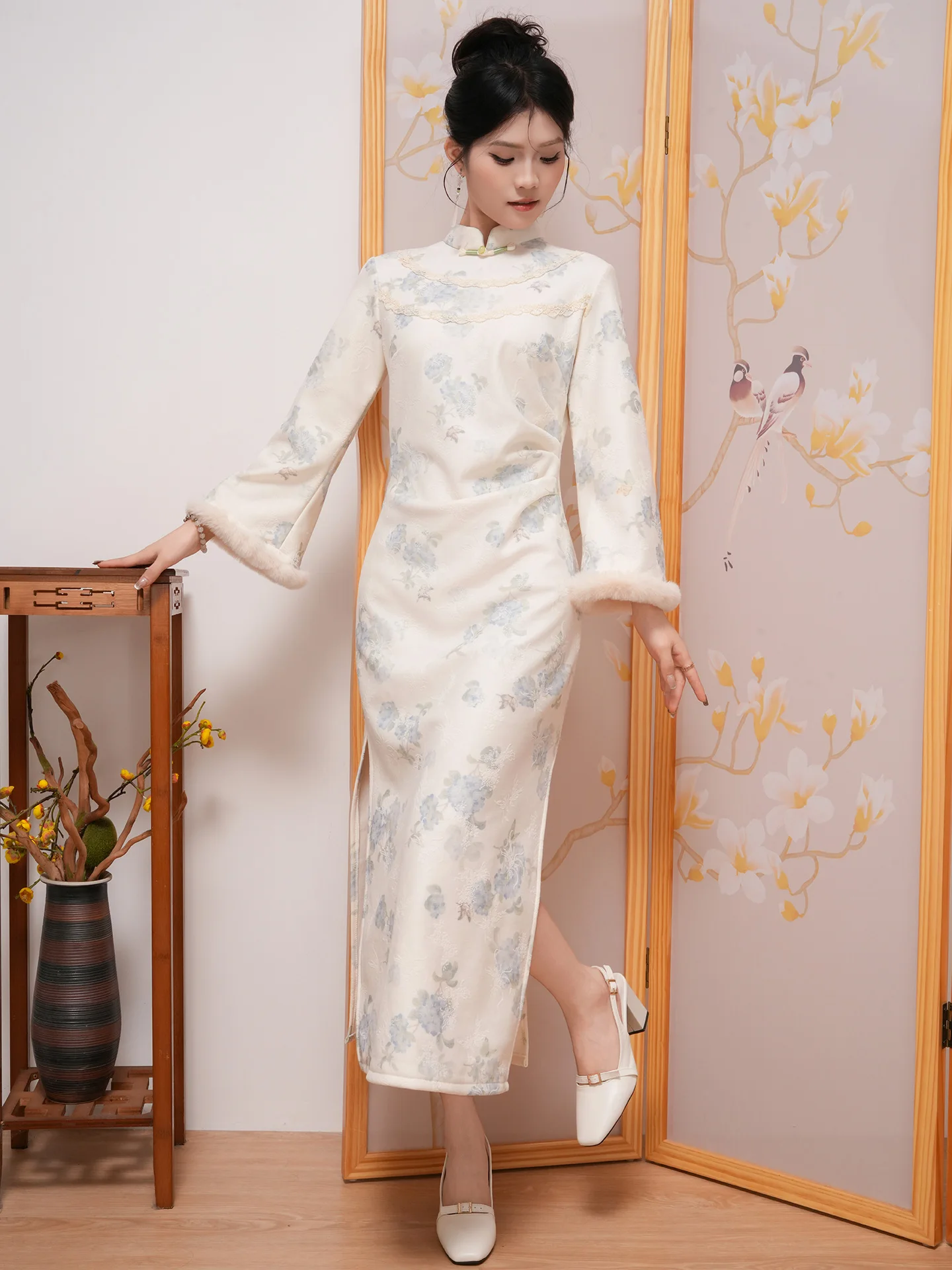 

2025 New Fce Lined Thiened Pleated Chinese Sle Long Dr Women's Daily Wear Improved Vintage Floral Pattern