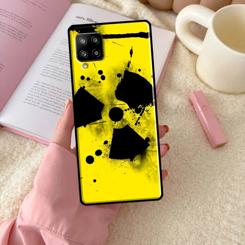 Nuclear Radiation Emblem Case For Samsung Galaxy A54 A34 A14 A13 A51 A71 A33 A53 A73 A12 A22 A32 A52 A72 A52S Cover