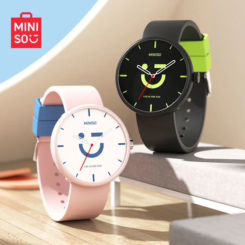 Relojes de cuarzo medianos impermeables deportivos simples para estudiantes de la serie MINISO Smiley Face genuinos