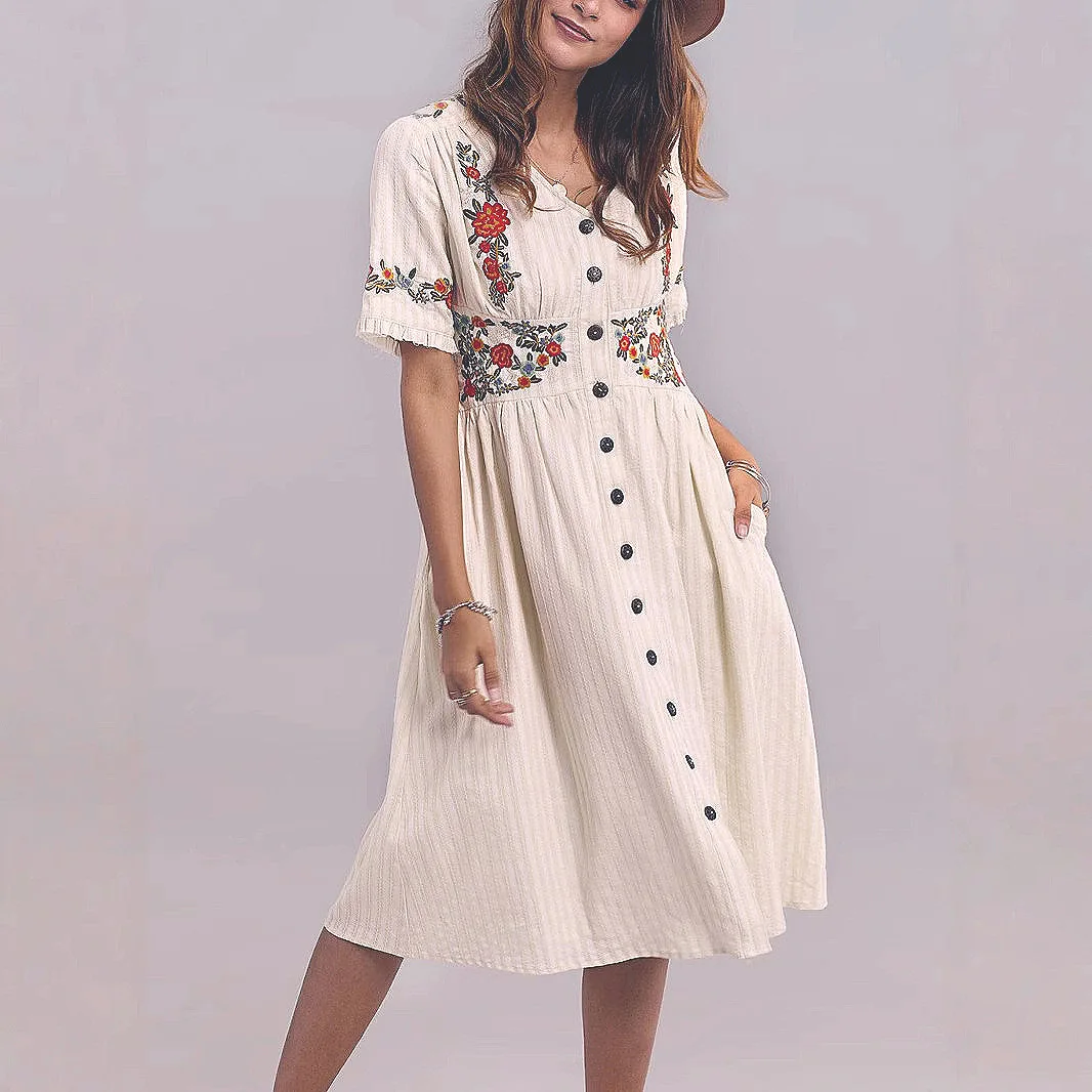 

Summer new embroidered ethnic style lace short-sleeved dress A-shaped dress fashionable simple luxury temperament elegant high-e