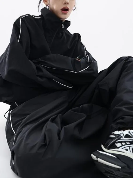 Loose Black Sportswear Set for Women Autumn Long Sleeve Wide Leg Pants Cool Casual Style Windproof Functionality