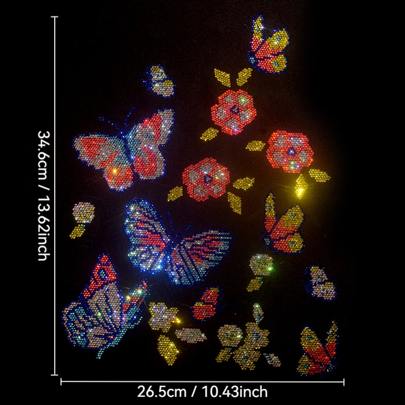 

Одежда своими руками, футболки, декоративные нашивки и аксессуары для одежды со стразами, цветами-бабочками и блестками.