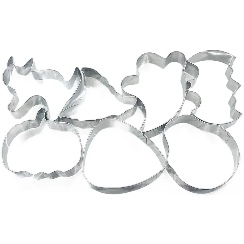 Halloween Themed Stainless Steel Cookie Molds 7pcs Set for Baking Cookies Fondant Dough Pastry with Smooth Edges