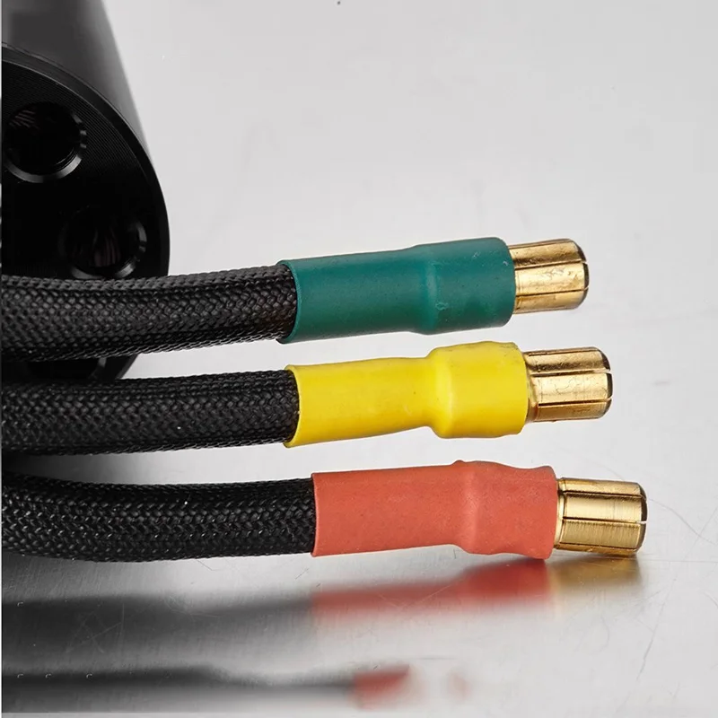 محرك TFL عالي الأداء SSS 4082 KV600/1600/1850/2000/2200/2600KV بدون فرشاة لقارب RC