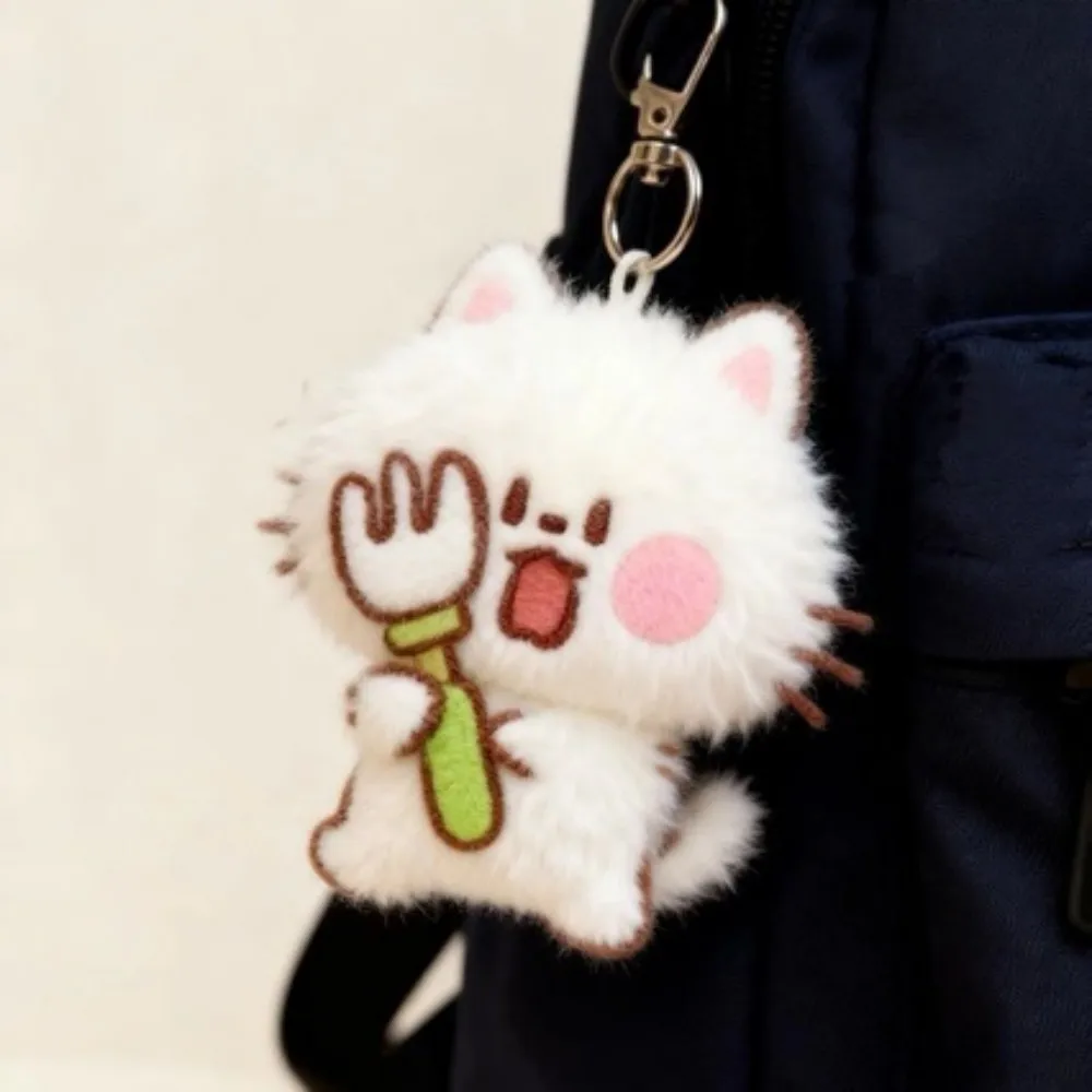 2026 New popular squeaking cartoon cute cat doll pendant, bag decoration, girl's heart plush keychain toy