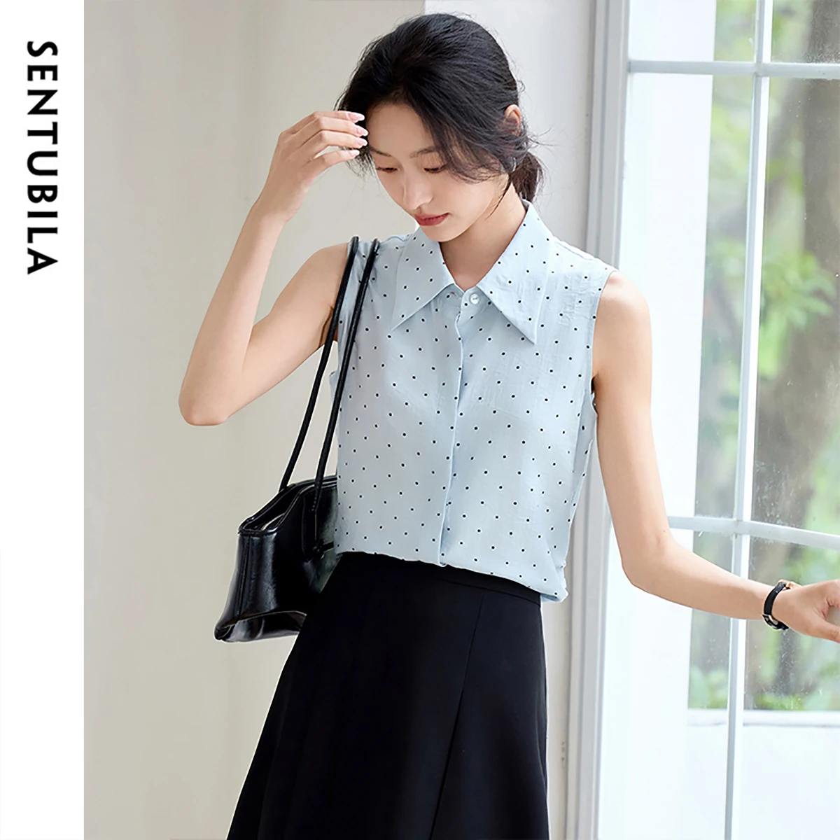 

SENTUBILA Women's Blouse Polka Dot Commuter Shirt Summer 2025 Lapel Pinch Pleated Sleeveless Shirts Vibrant Dot Print Q52CA0064