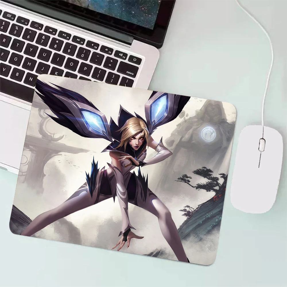 League of Legends Kaisa Small Gaming Mouse Pad PC Gamer Keyboard Mousepad Computer Office Mouse Mat Laptop Mause pad Desk Mat