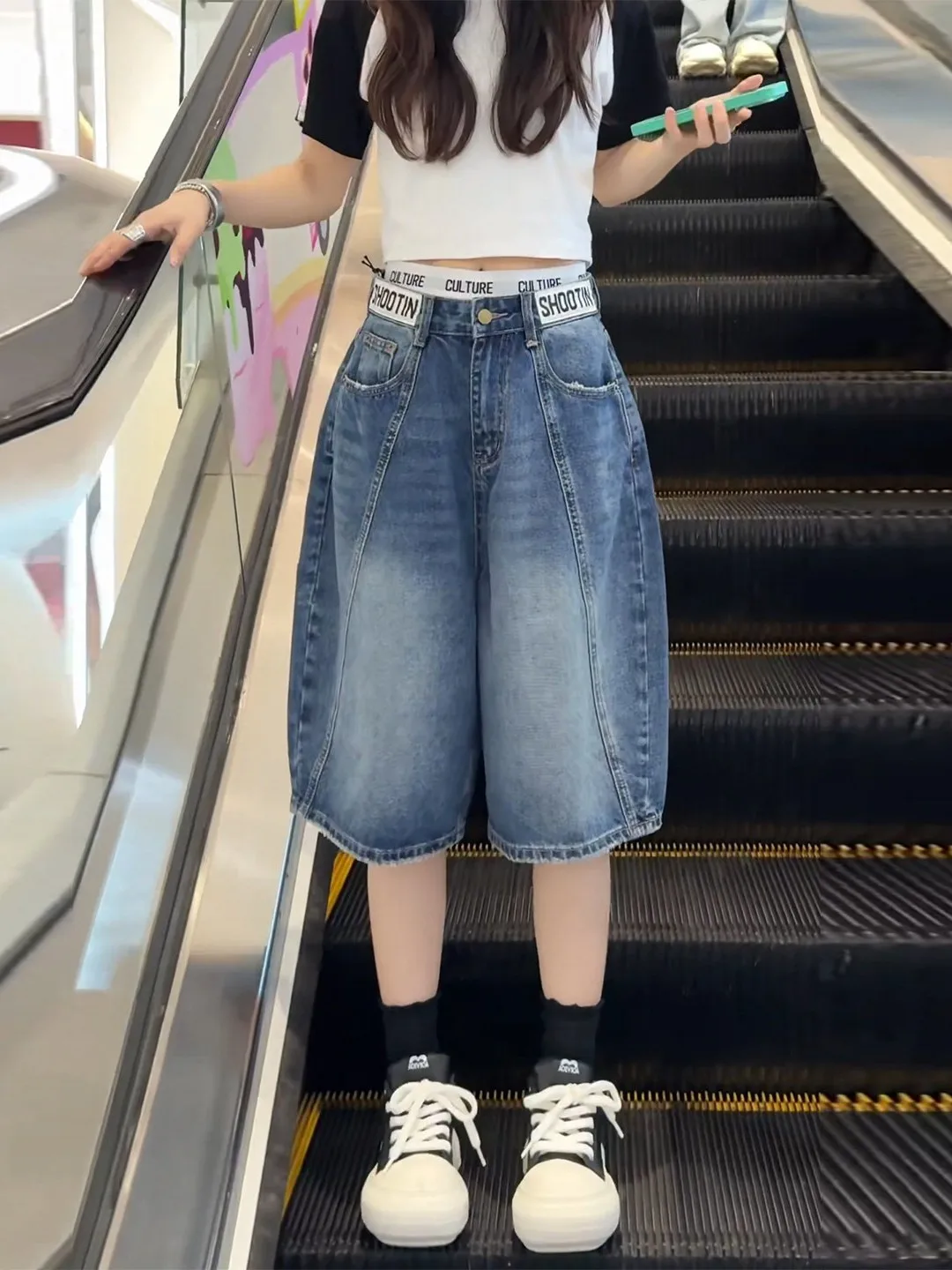 

Blue High Waist Loose Fit Slimming Five-Quarter Denim Shorts Women's Summer Thin Paris Buckle Fashionable Wide Leg Shorts