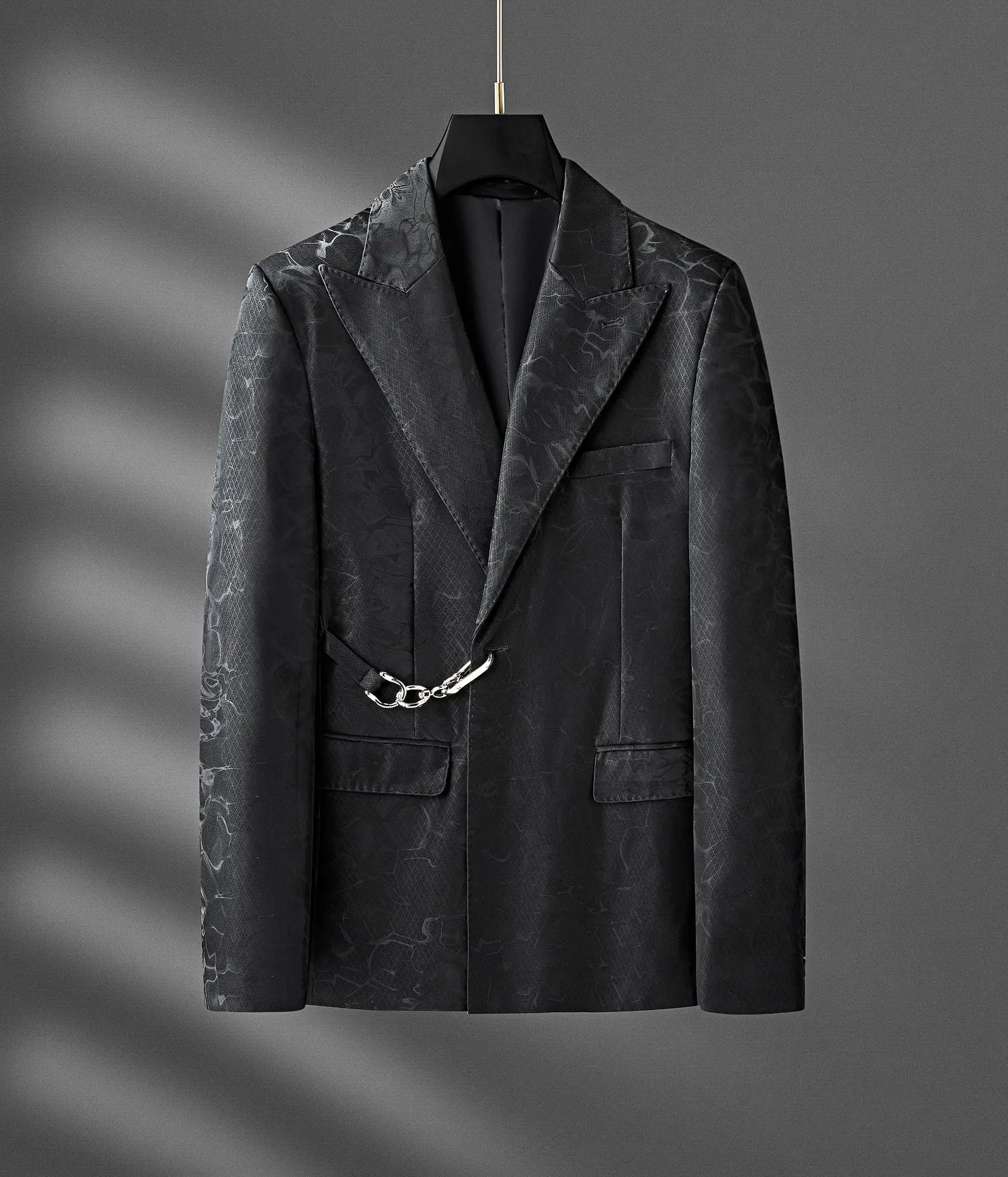 Men's high-end dark patterned suit jacket, stylish slim-fit business casual side-button suit.-UC00070