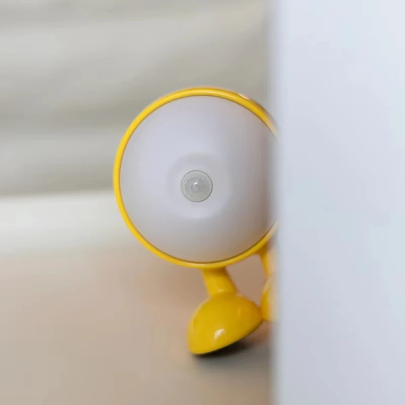 Luce notturna a LED con occhi grandi dei cartoni animati, perfetta per le stanze dei bambini, illuminazione a lunga durata