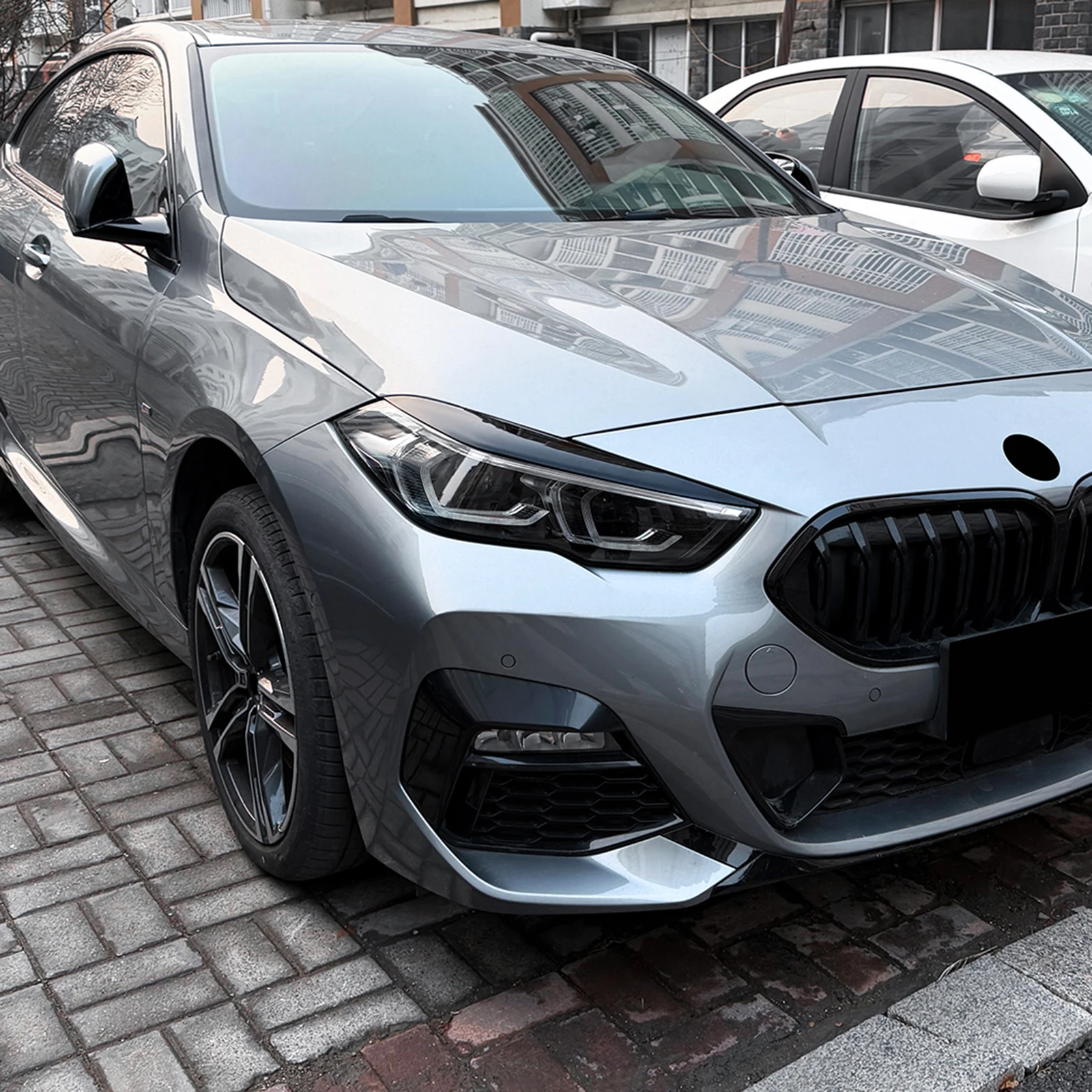 

Накладка на фары (реснички) для BMW 2 серии F44 2020-2024