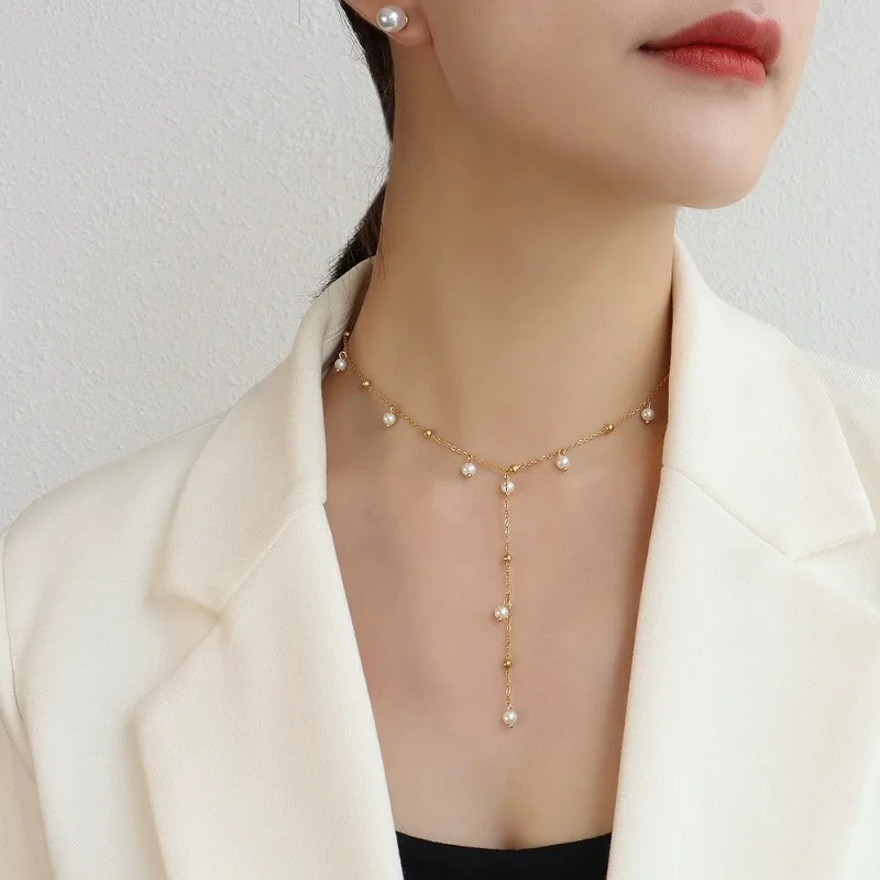 

Sweet and romantic style gold plated necklace, imported imitation pearl collarbone chain, comfortable pendant, gift accessory
