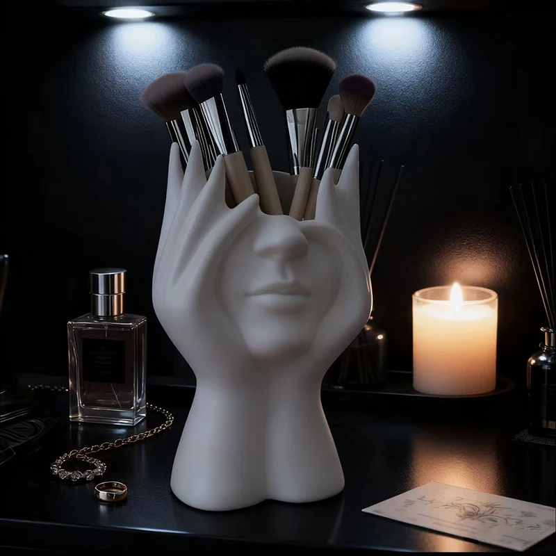 Beautiful Girl Makeup Brush Holder Storage Cylinder Fashion Dresser Storage Tank Eyebrow Brush Eyeliner Pen Storage Box Gift