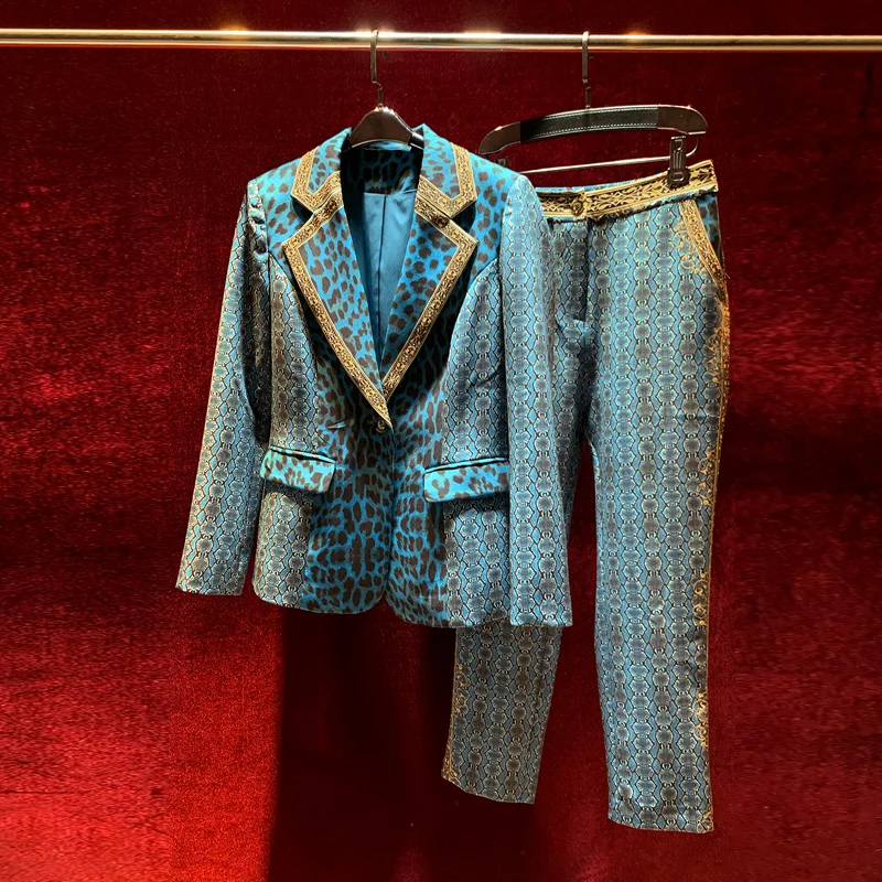 

European and American women's wear for winter 2022 Long-sleeved blue leopard print jacket Cropped trousers Fashion suit