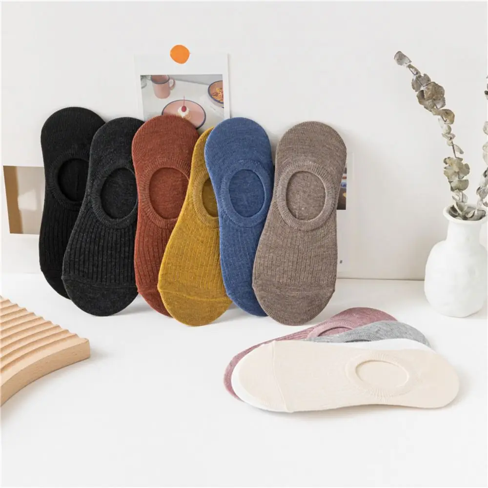 10Pairs شبكة غير مرئية قارب الجوارب رقيقة تنفس قصيرة الكاحل الجوارب العرق ماصة عدم الانزلاق الجوارب القصيرة الصيف