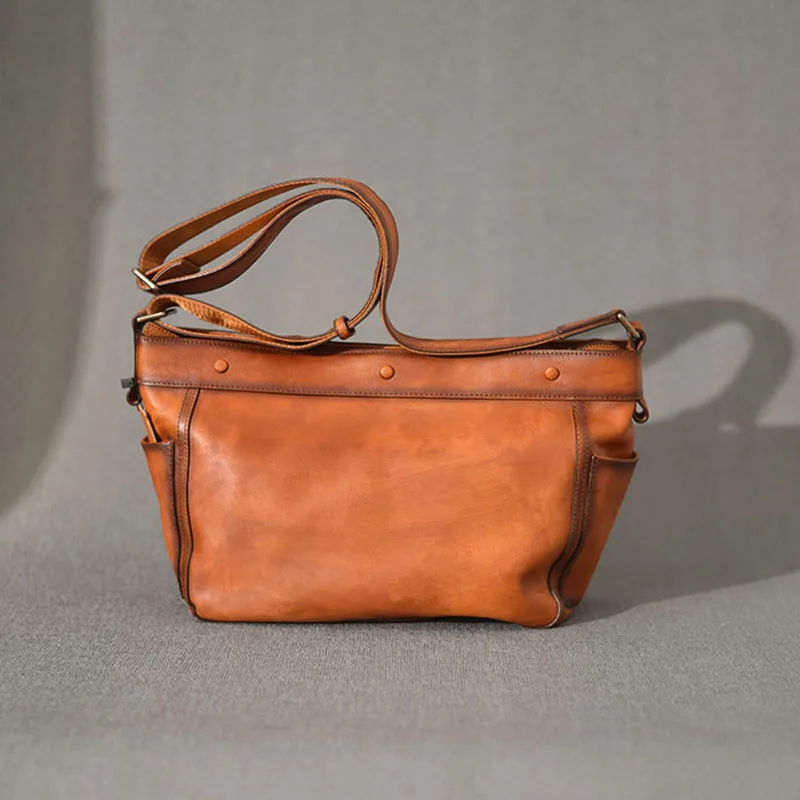 

2026 Ручная работа из воловьей кожи, европейская и американская ретро-пригородная повседневная мужская дизайнерская роскошная сумка большой вместимости