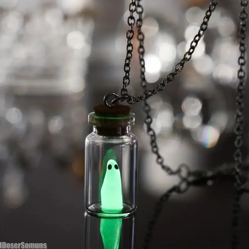 Halloween Pendant Necklace Ghost in A Bottle Jewelry Cute Glow Mini Vial Jar Light Charms Decor Earring Locket Spooky Decoration