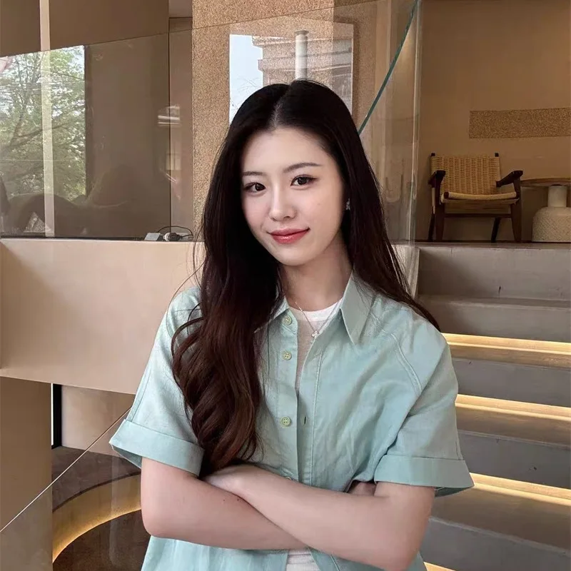 

Oxygen Feel Green Short Sleeve Pure Color Shirt Women's Roll up Hem Simple Style Casual Business Polyester Fiber