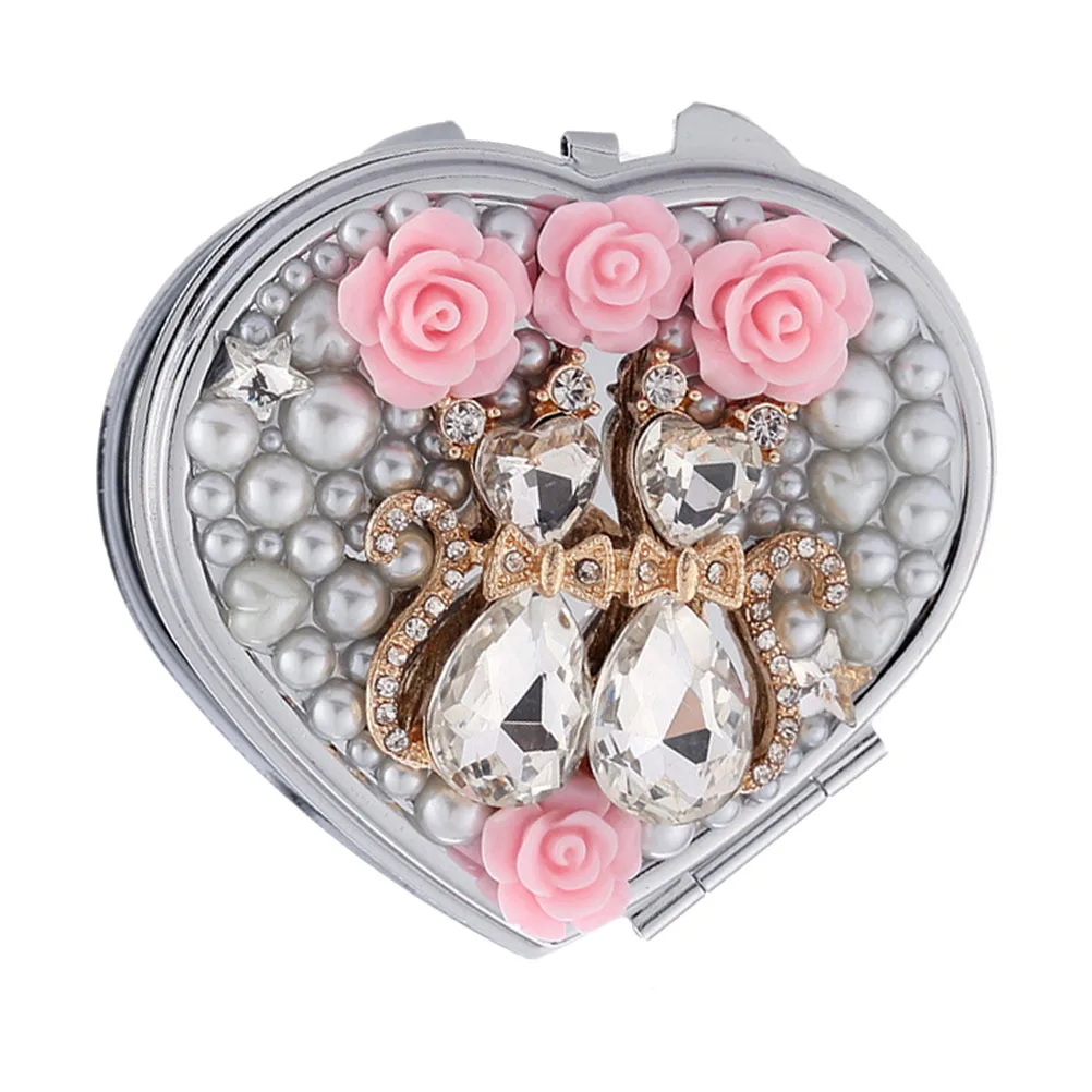 Miroir de maquillage Compact en forme de cœur aimant, Portable et Durable pour les voyages d'affaires, délicat et confortable