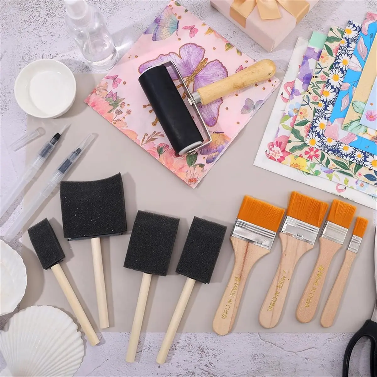 19 Pcs Decoupage Kit, Decoupage Brush,Foam Brushes Water Pen, 4 Inch Rubber Roller, Silicone Table Mat, Bottle