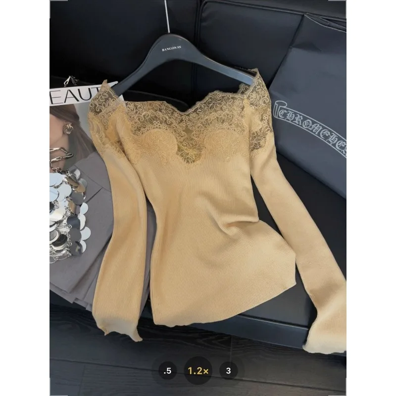 

Fashionable Lace Splicing Long-sleeved T-shirt for Women Fashionable and Versatile Slim Fit Top