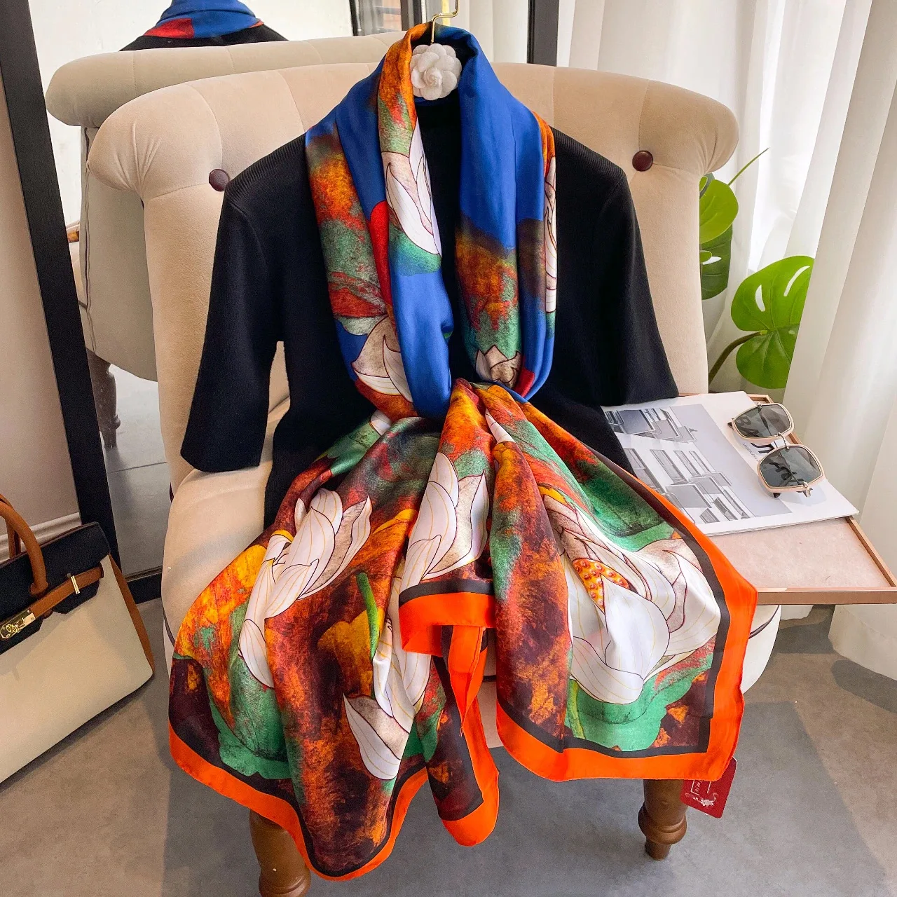 

180*90cm Luxury Brand Women Summer Silk Scarves Shawl Lady Wrap Soft Female Europe Designer Beach Stole Bandanna foulard muffler