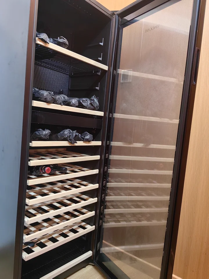 Thermostatic Wine Cabinet Frost Free Air-cooled Bar Fridge Wine Cabinet UV Resistant Glass Door Wine Cabinet image 4