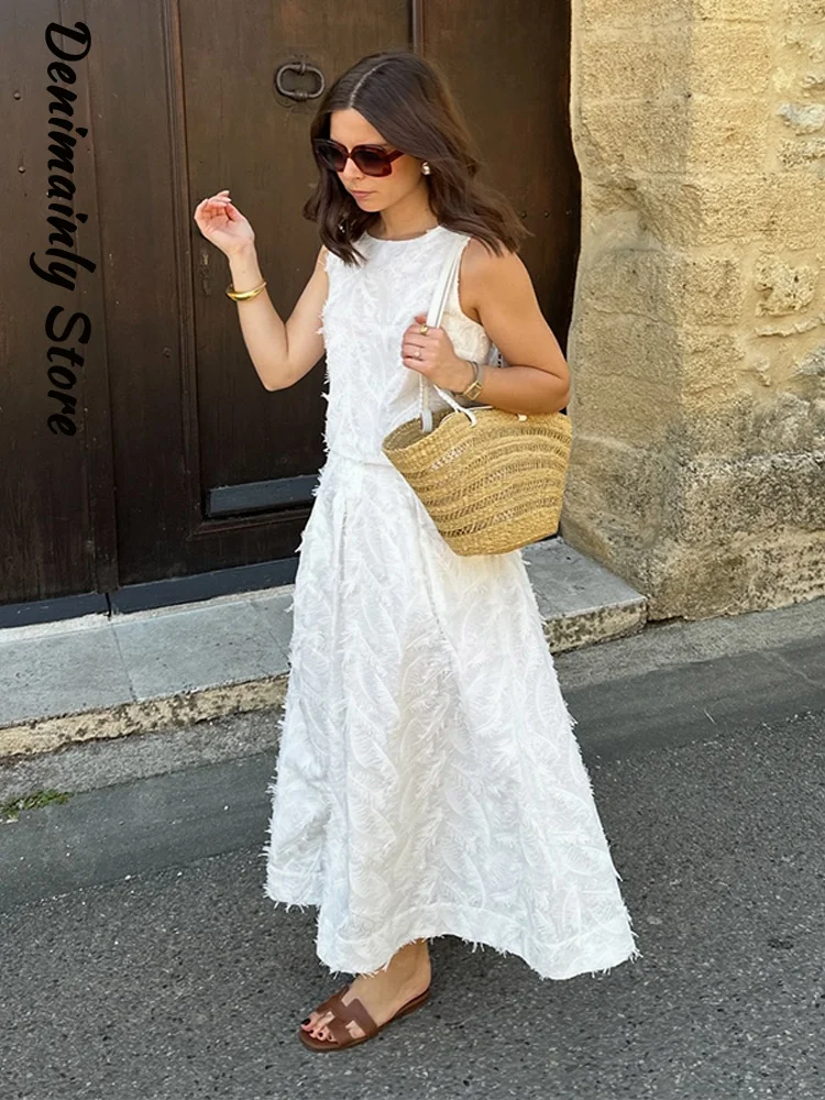 

Elegant Tassels White Vest Skirt Set Women O-neck Sleeveless Tank A-line Pleated Long Skirts Sets 2025 Summer Casual Lady Suit