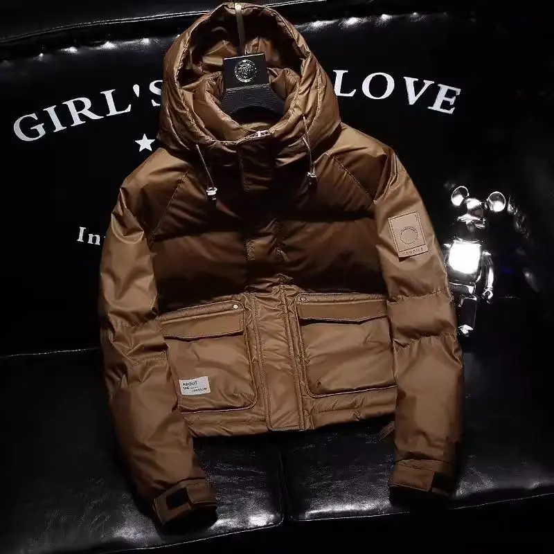 سترة شتوية 2025 جديدة بغطاء للرأس للرجال النسخة الكورية سترة سميكة غير رسمية دافئة متعددة الاستخدامات