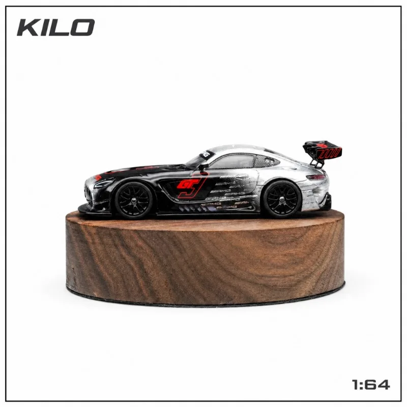 

KILO 1:64 AMG GT3 EVO die-casting alloy simulation car model, a favorite gift desktop ornament for boys.