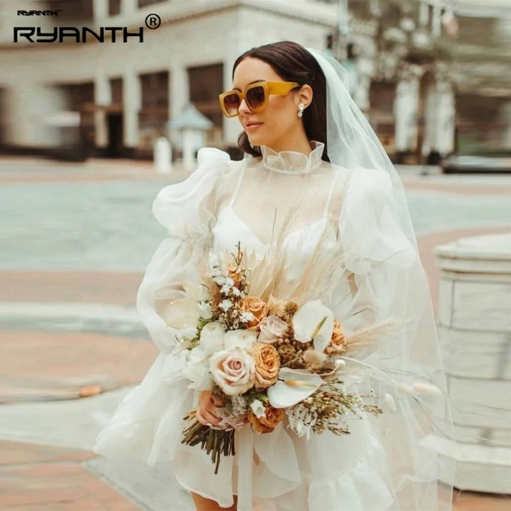 Ryanth Simple Short Wedding Dresses Long Sleeves High Neck Organza A-Line Mini Bride Dresses Ruffles Beach Civil Wedding Gowns