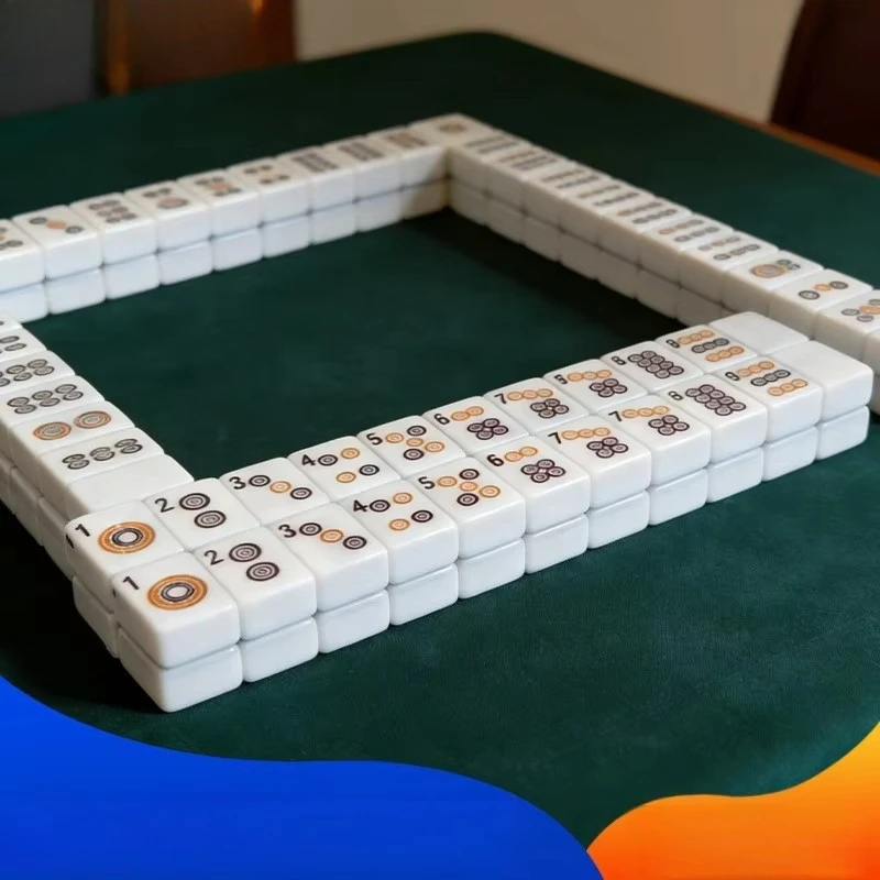 Pearl Shell Mini Travel Mahjong Cards, Portable Chess & Card Entertainment Set, 4 Players Game, Compact Design