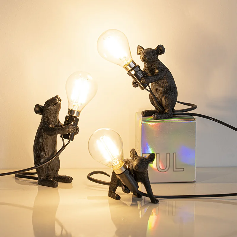 

Nordic creative mini animal mouse lamp living room bedroom clothing store personalized eye protection gift resin desk lamp forei