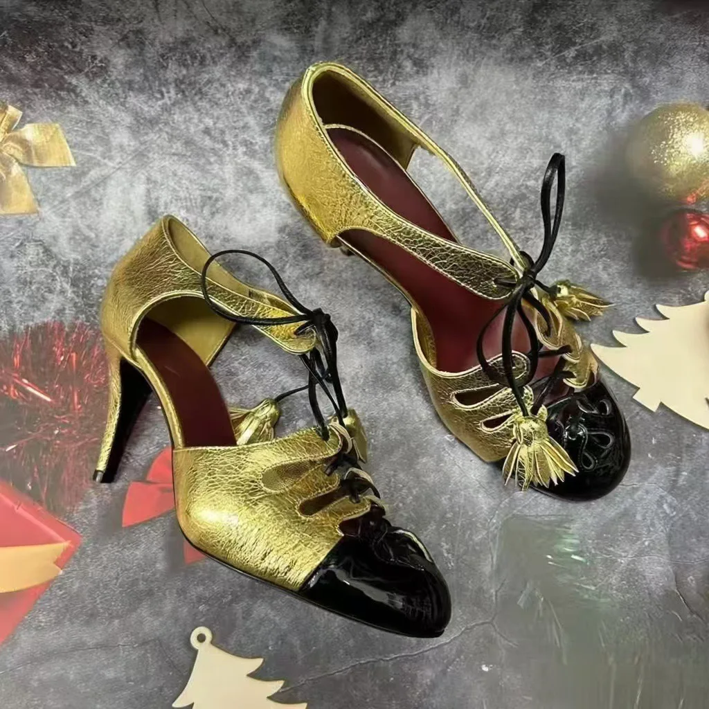 

2026 Spring/Summer New Women's Black and Gold Color Block Lace Up Hollow Thin Heel Round Toe Roman Sandals Fashion Vintage Pumps